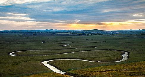 动作类肉鸽游戏《Death Must Die》抢先体验推出获特别好评